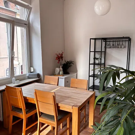 Molea Apartment *
